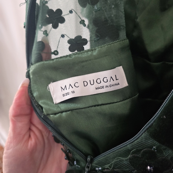 Mac Duggal Embellished Butterfly Sleeves Velvet Hem Midi Dress Size 10 - Picture 6 of 7